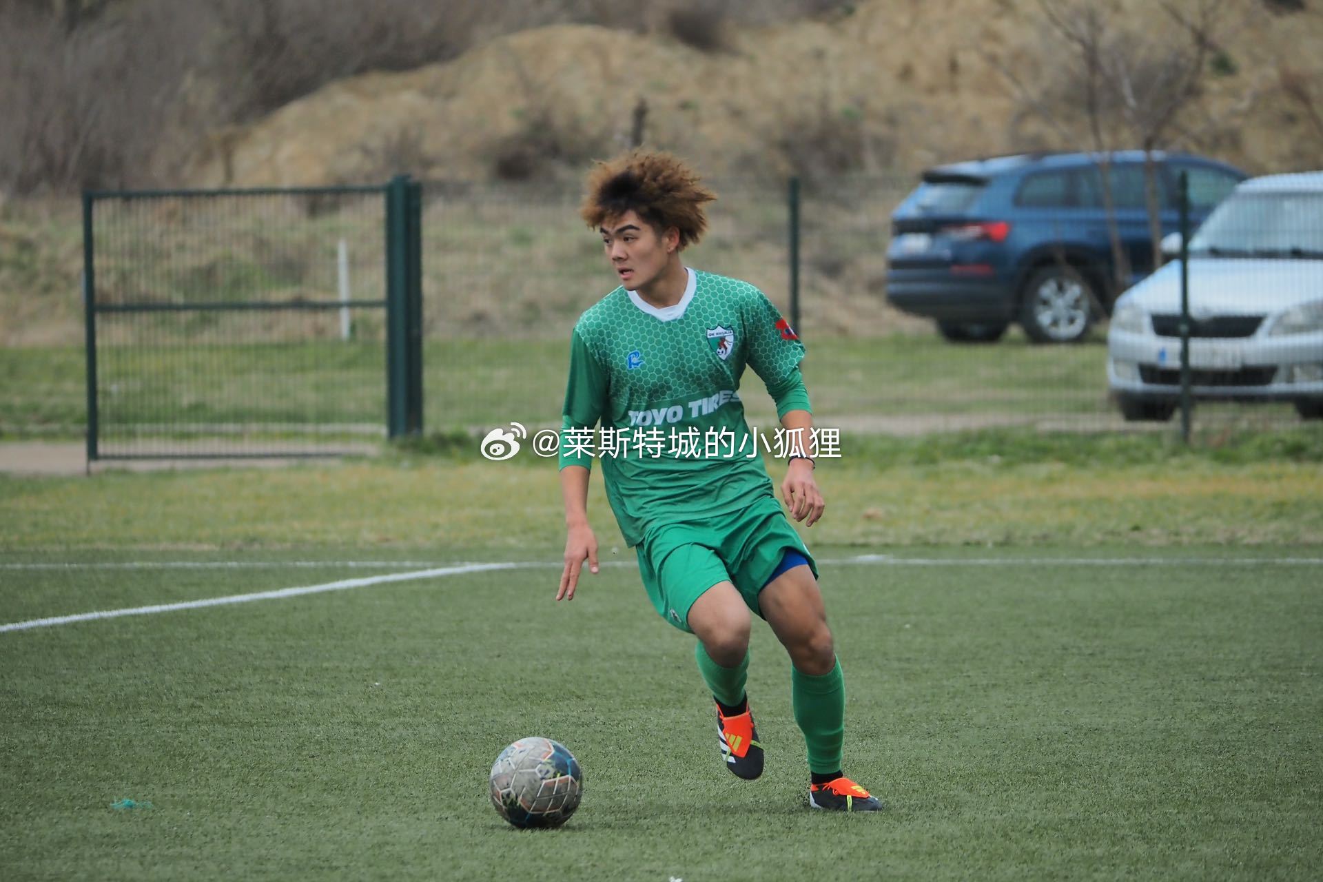  06年小將郝士超升入塞甲球隊(duì)因吉亞一線隊(duì)，并入選大名單