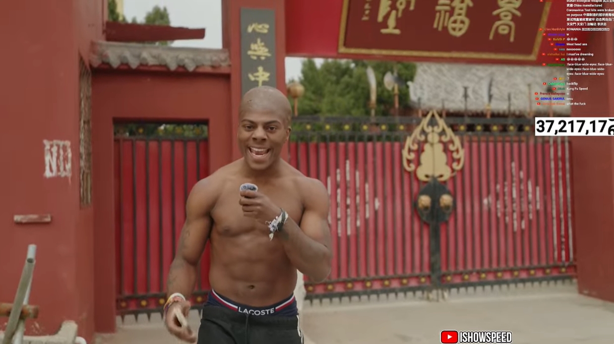  光頭造型！Speed中國行來到鄭州少林寺，上香拜佛學(xué)功夫