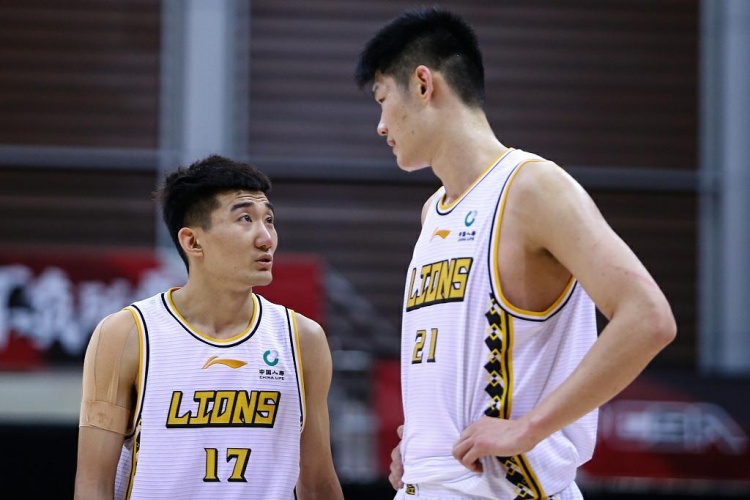  本賽季主場金身告破！張寧上籃絕殺 廣廈12連勝&主場19連勝遭終結(jié)