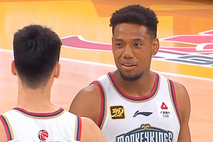  手感不錯！祝銘震半場6中4&3記三分拿下11分4籃板