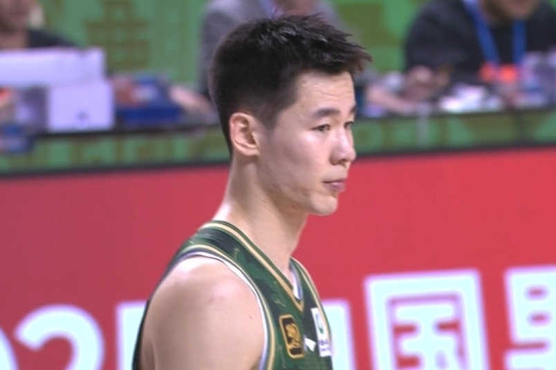 上來就很兇！郭昊文打滿首節(jié) 4中2&罰球6中6獨得10分2籃板