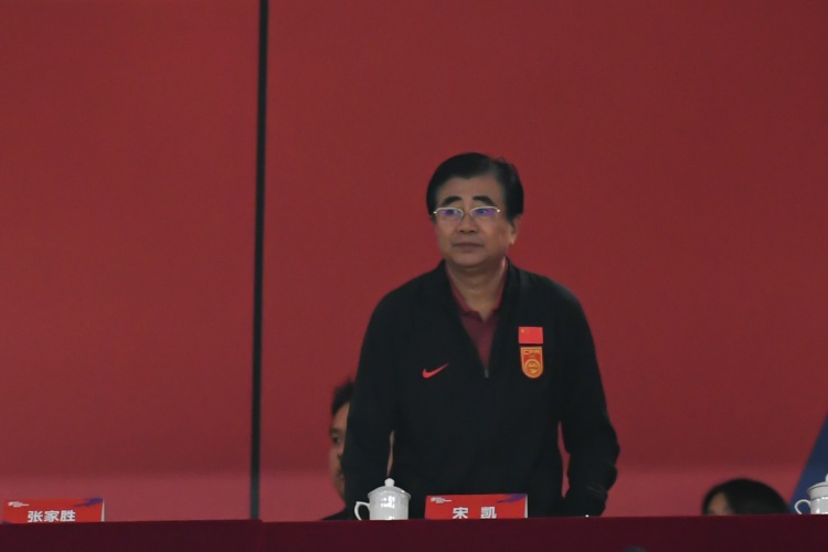  北青體育：宋凱、許基仁探班U20國青，將全程陪伴征戰(zhàn)U20亞洲杯